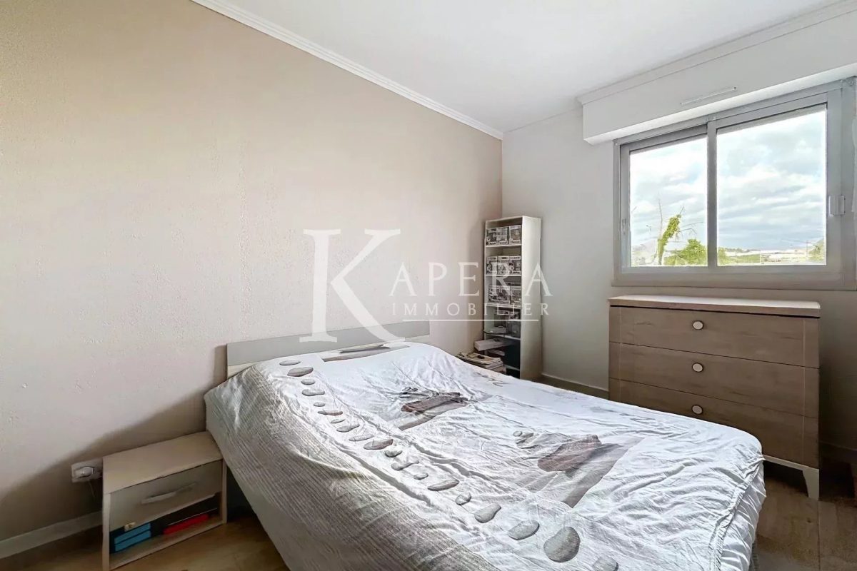 VENTE 3P 63M2 - CAGNES SUR MER / LES VESPINS - TERRASSE - PARKING