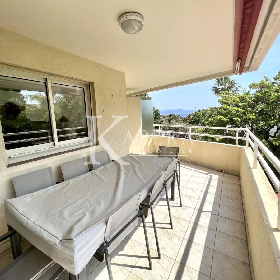 LOCATION VIDE 3 PIECES 75m2 - ANTIBES ILETTE - VUE MER-GARAGE