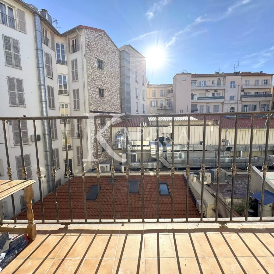VENTE 2/3P 63M2 - NICE HOTEL DES POSTES - BALCON