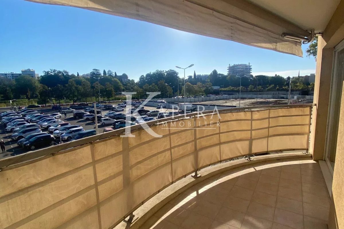 VENTE 3P 71M2 - CENTRE CAGNES SUR MER - TERRASSE - GARAGE