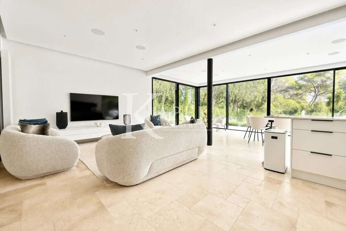 LOCATION VILLA 6P- MOUGINS DOMAINE ARGEVILLE