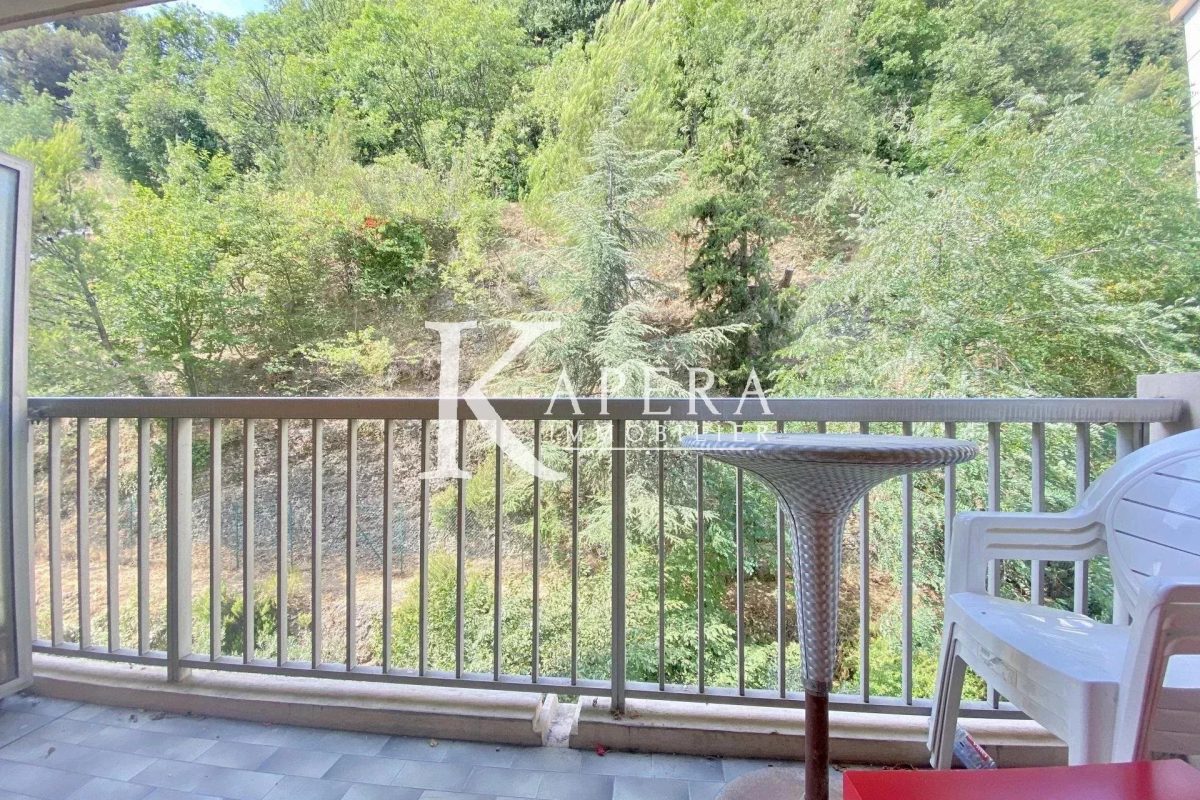 VENTE 3P 58M2 - NICE MADELEINE - PARKING - TERRASSE - CAVE