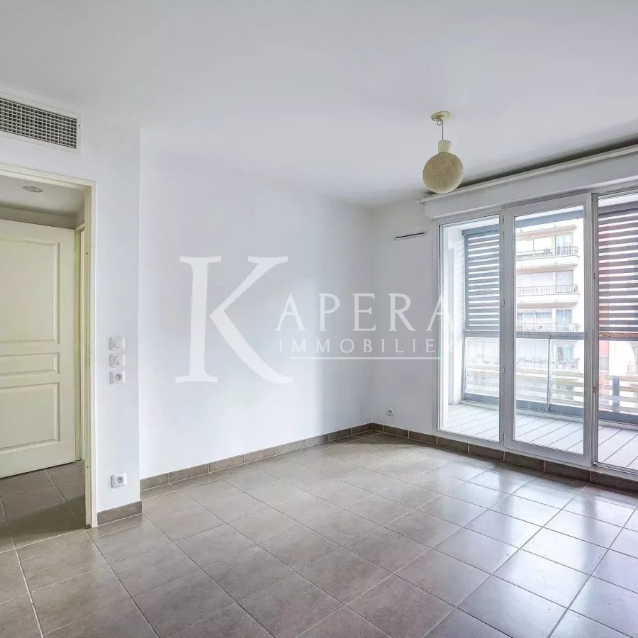 VENTE 2P 37,27M2 - CROS DE CAGNES - PARKING - TERRASSE