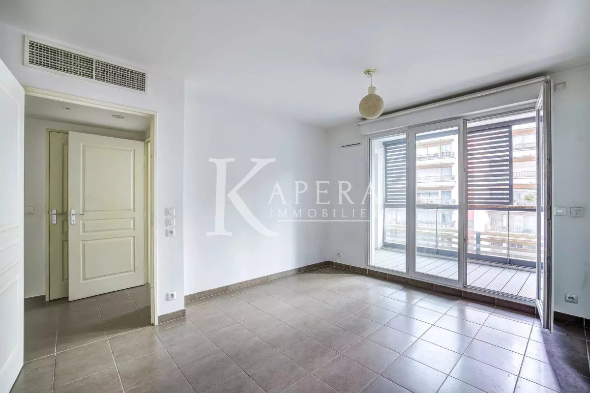 VENTE 2P 37,27M2 - CROS DE CAGNES - PARKING - TERRASSE