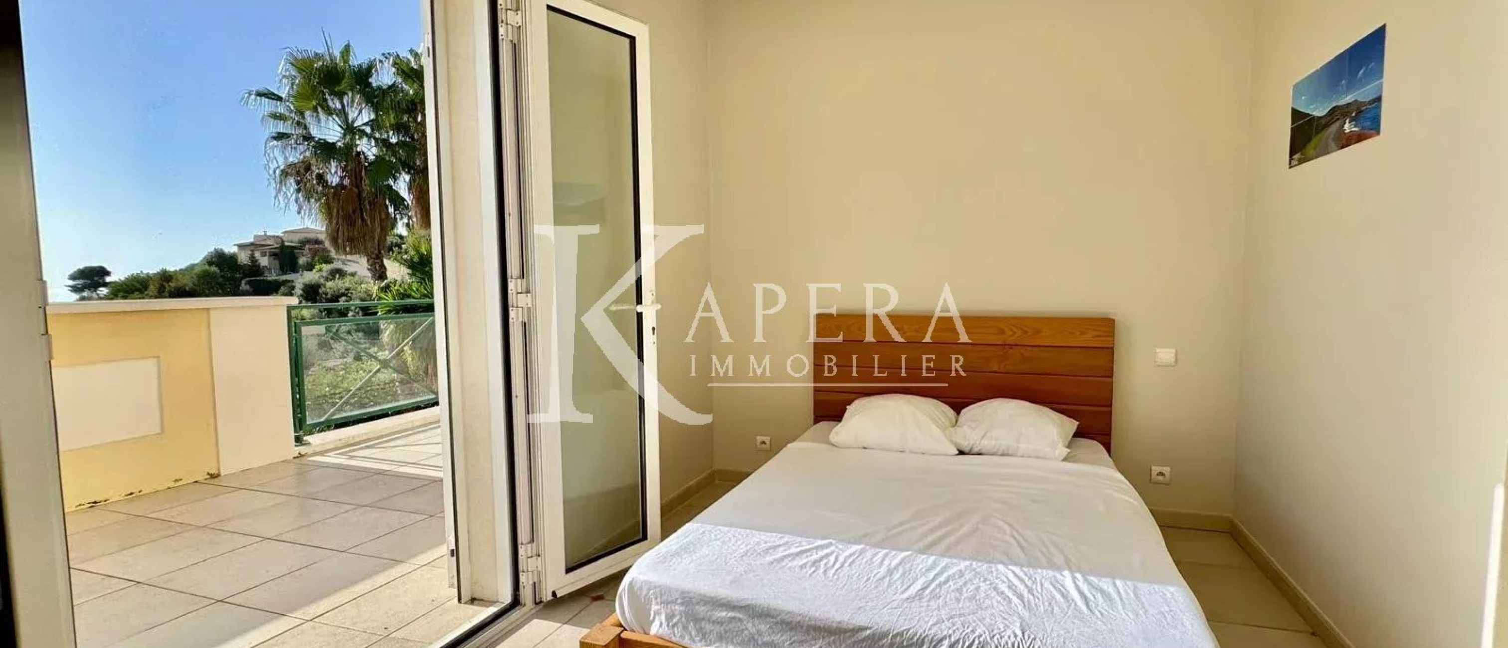 VENTE VILLA D'ARCHITECTE 6P 203M² DANS DOMAINE PRIVE - FALICON