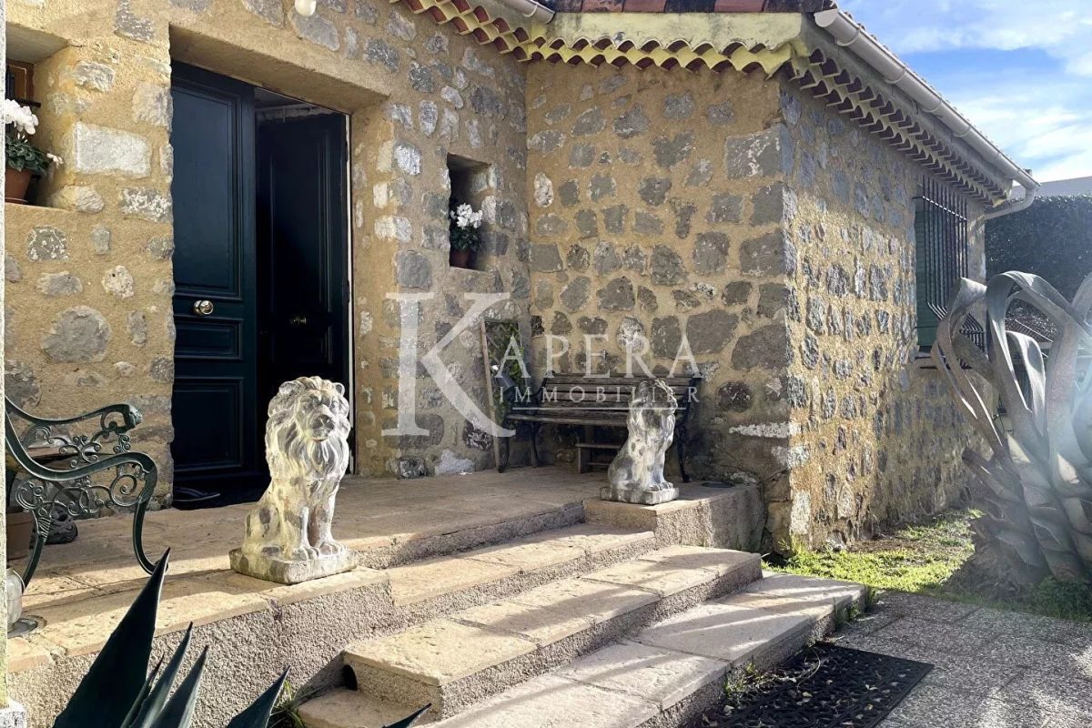 VENTE MAISON 175M2 - VILLENEUVE LOUBET -  TERRAIN ARBORE