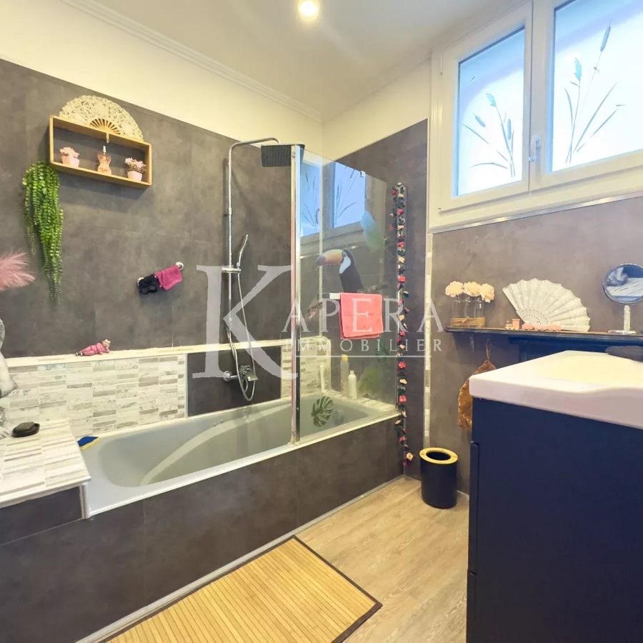 VENTE MAISON 181M2 - DRAGUIGNAN - PISCINE