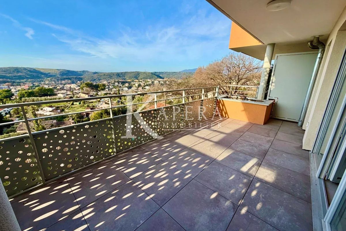 VENTE 3P 73.61M2 - CAGNES SUR MER/L'HUBAC - DOUBLE GARAGE - TERRASSE
