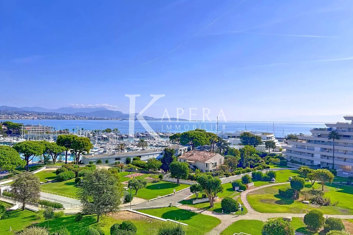 VENTE STUDIO 26M2 - MARINA BAIE DES ANGES - LOGGIA