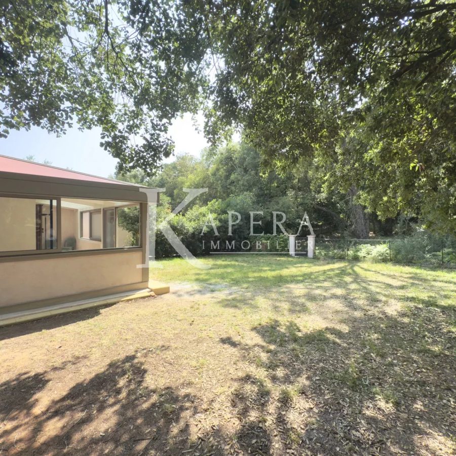 LOCATION MAISON - VALBONNE ILE VERTE- GARAGE-JARDIN-PISCINE