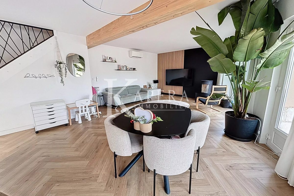 VENTE MAISON INDIVIDUELLE 150M2 - CAGNES SUR MER - CONFORT - STATIONNEMENTS