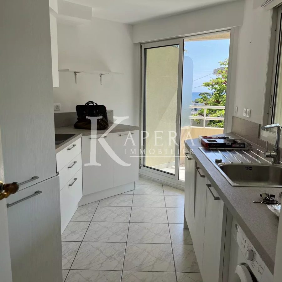 LOCATION VIDE 3 PIECES 75m2 - ANTIBES ILETTE - VUE MER-GARAGE