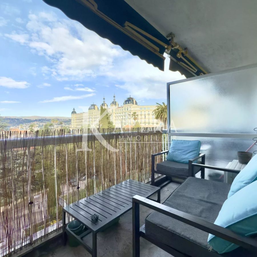 LOCATION 2P 50 m2 - NICE CIMIEZ - VUE DEGAGEE- GARAGE 24M2-CAVE
