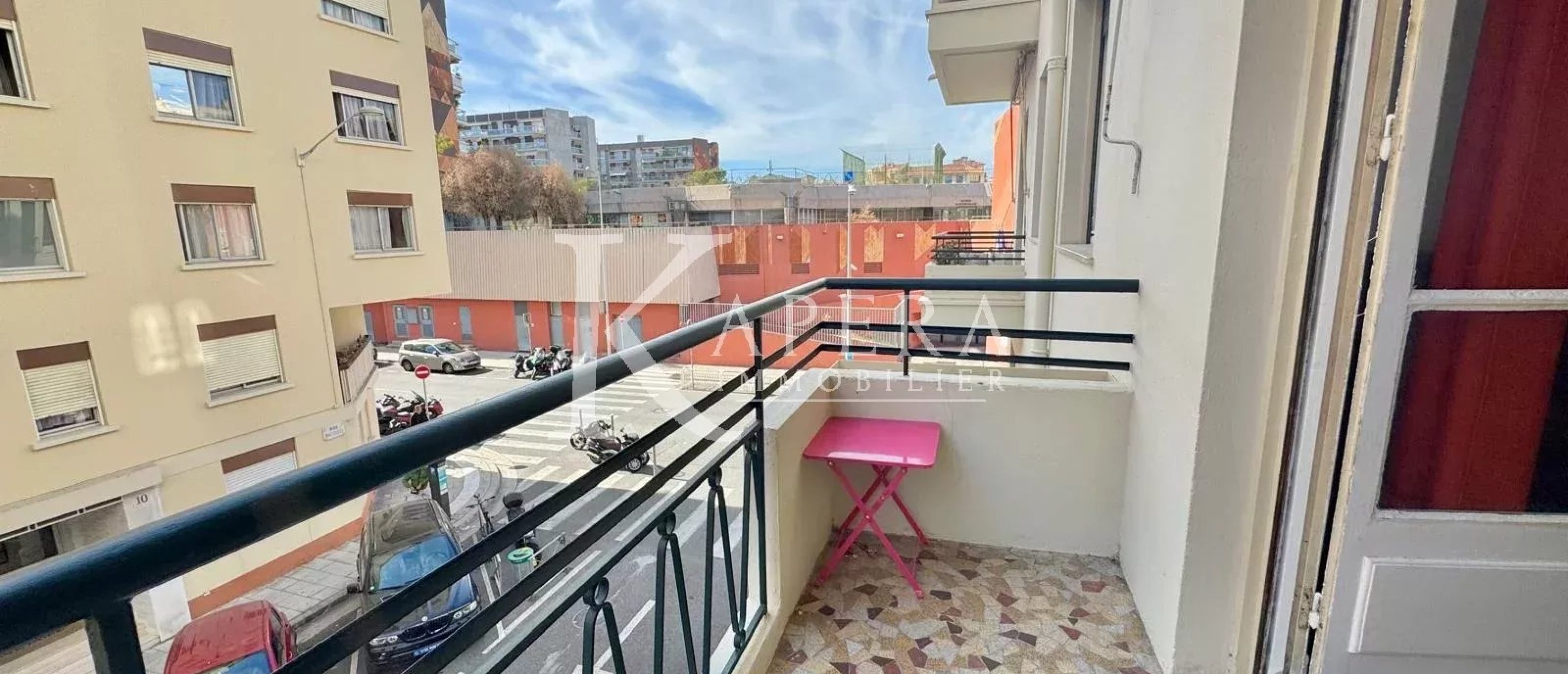 LOCATION MEUBLEE 3P TRAVERSANT 57M² - NICE RIQUIER - BALCON - CAVE