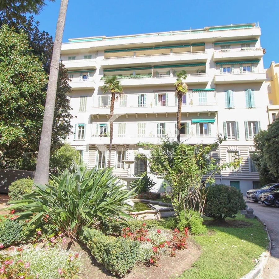 VENTE 4P 140m² - NICE CENTRE VILLE - TERRASSE - PARKING