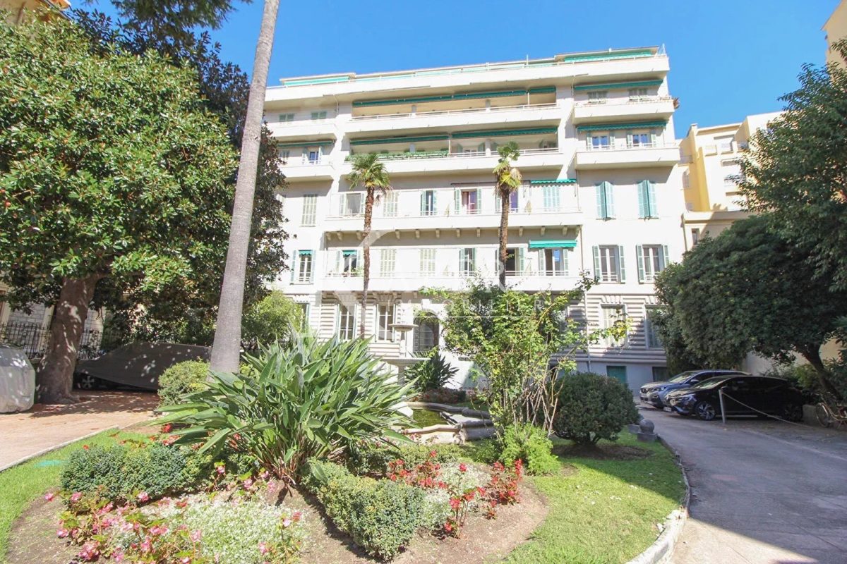 VENTE 4P 140m² - NICE CENTRE VILLE - TERRASSE - PARKING