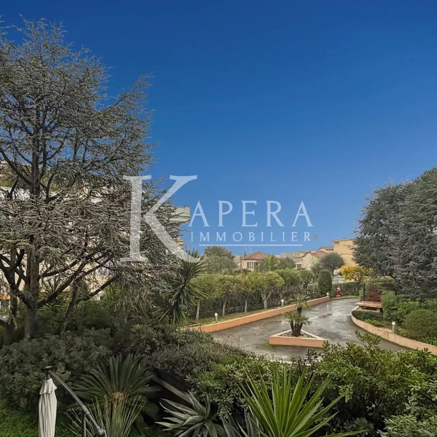 VENTE 2P 41M2 - SAINT LAURENT DU VAR/LES PLANS - BALCON