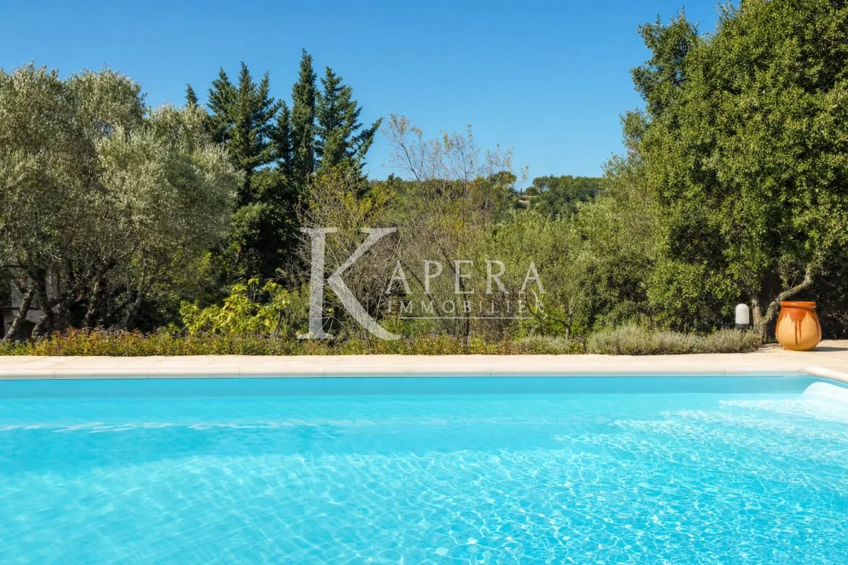 RARE - BERGERIE DU XVIIIᵉ - PISCINE - DÉPENDANCE