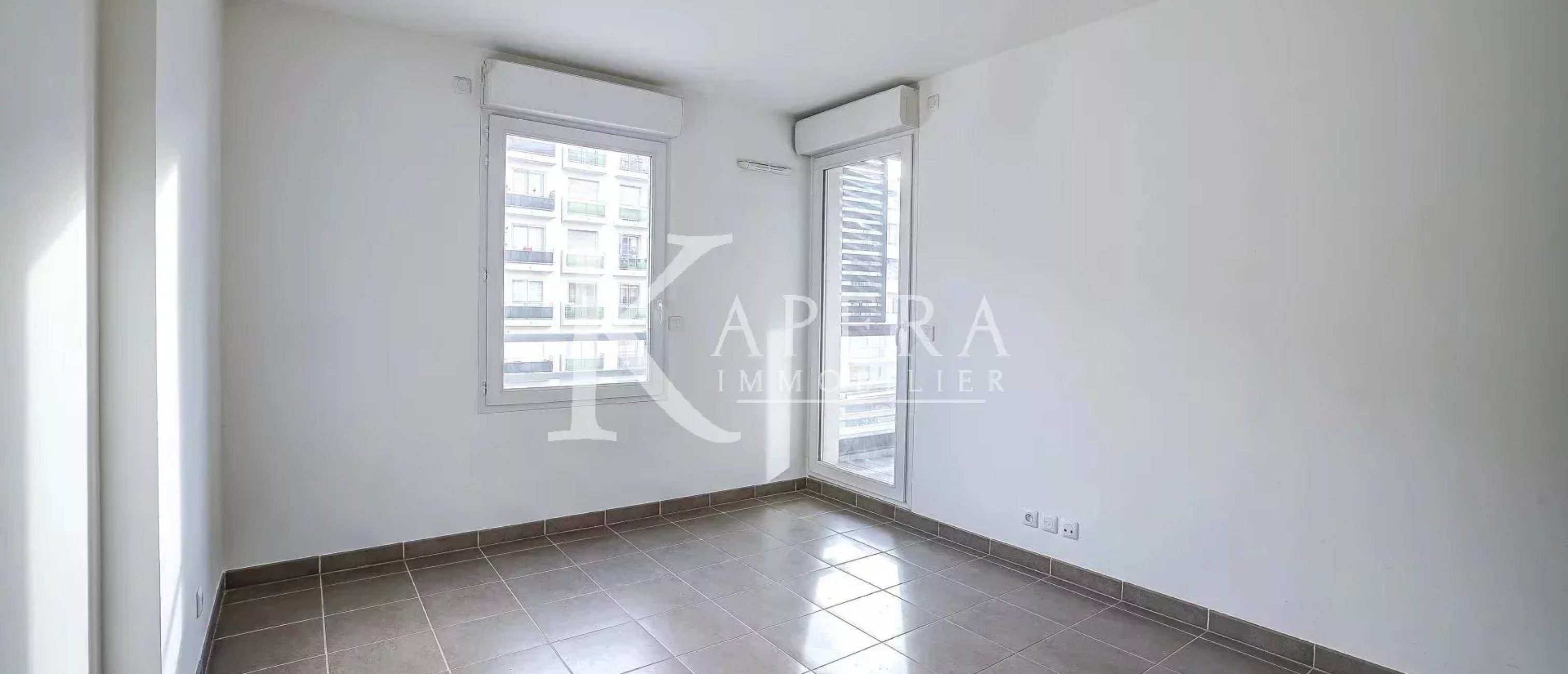 VENTE 2P 37,27M2 - CROS DE CAGNES - PARKING - TERRASSE