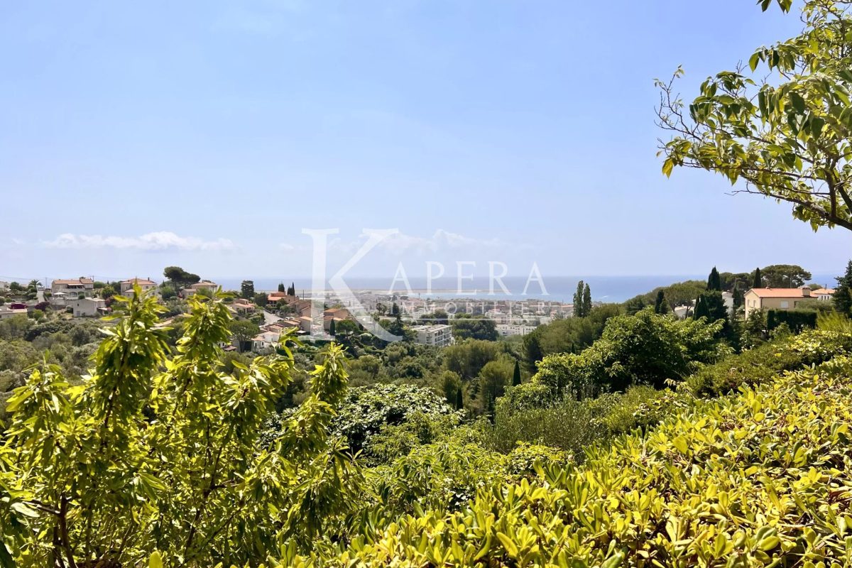 VENTE MAISON 10P 205M2 - CAGNES SUR MER / GROS BUAUX - VUE MER - TERRAIN 5376M2