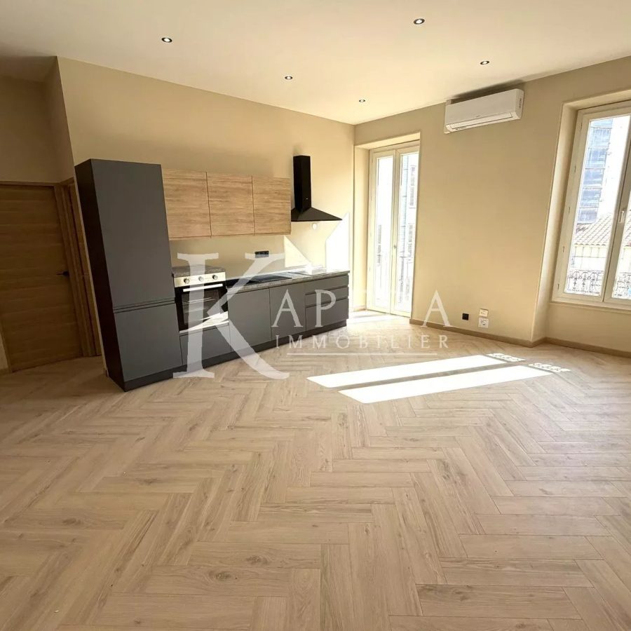 VENTE 2/3P 63M2 - NICE HOTEL DES POSTES - BALCON