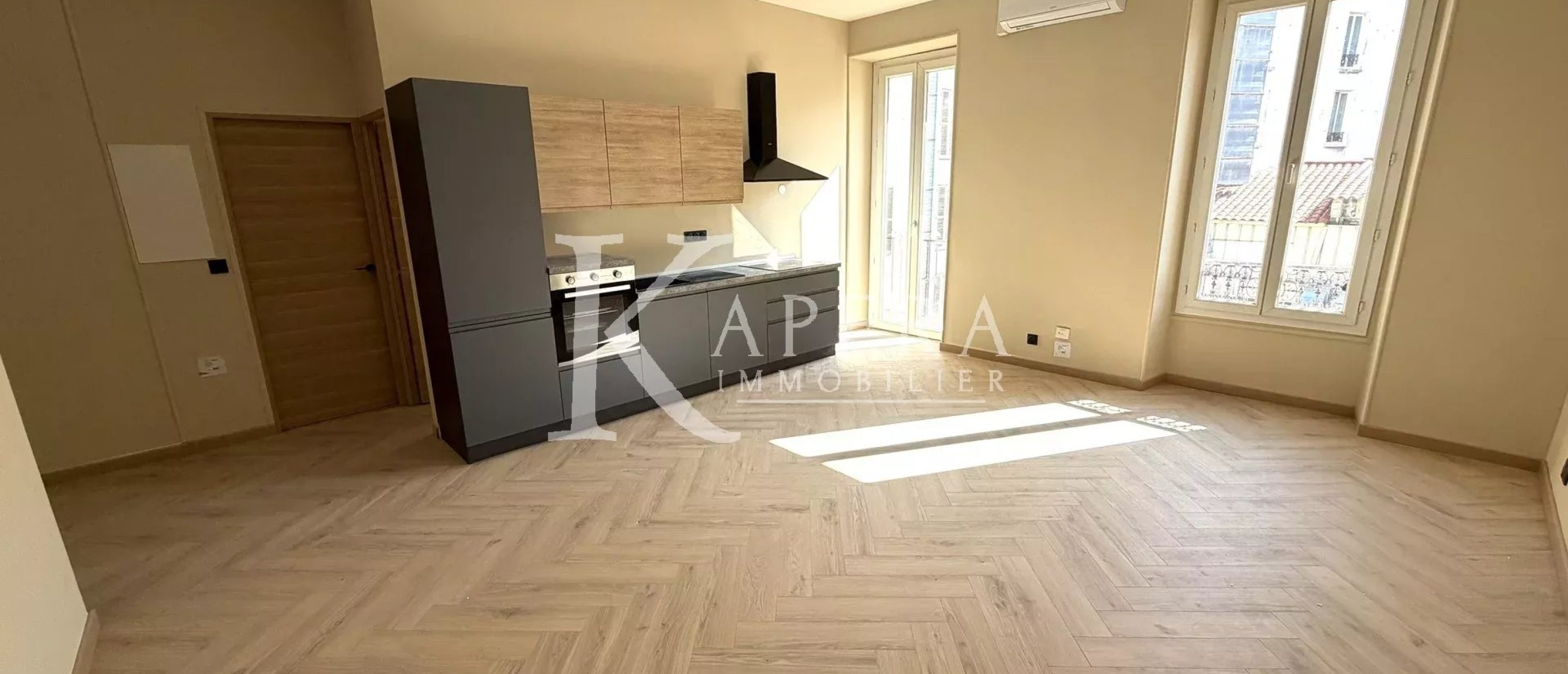 VENTE 2/3P 63M2 - NICE HOTEL DES POSTES - BALCON