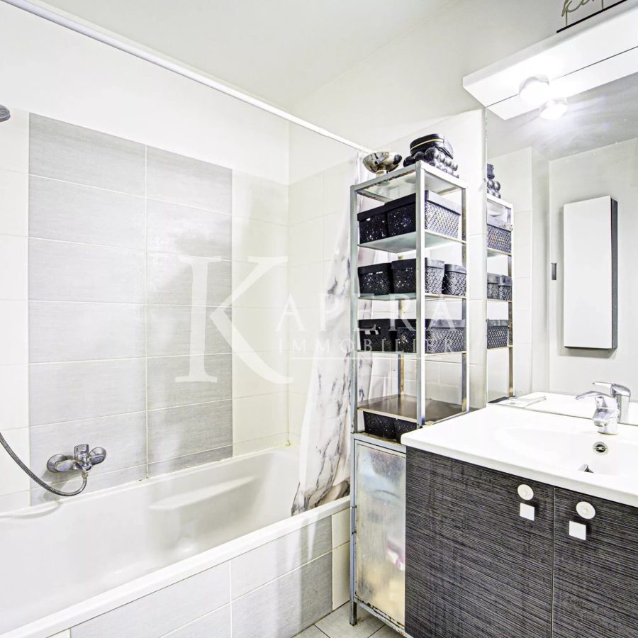 VENTE 3P 58M2 - CAGNES SUR MER / SAINT JEAN - GARAGE - TERRASSE