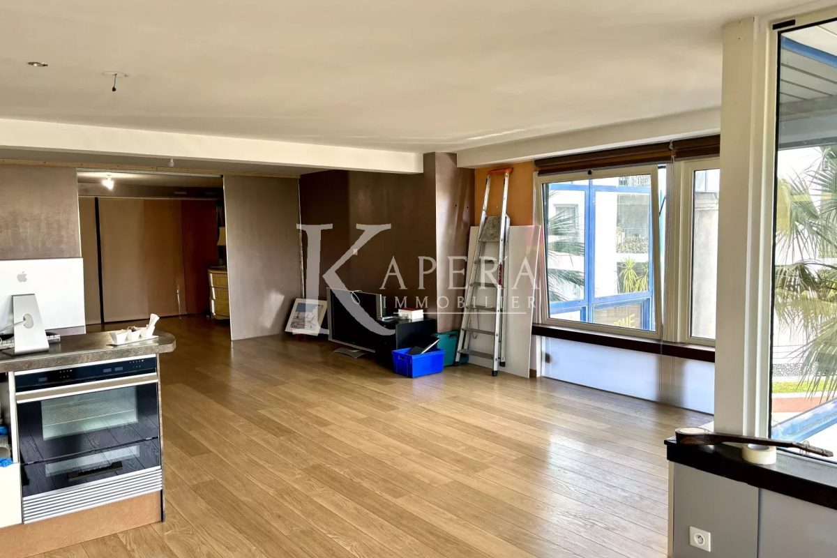 VENTE MURS PROFESSIONNELS - APPARTEMENT - LE CANNET