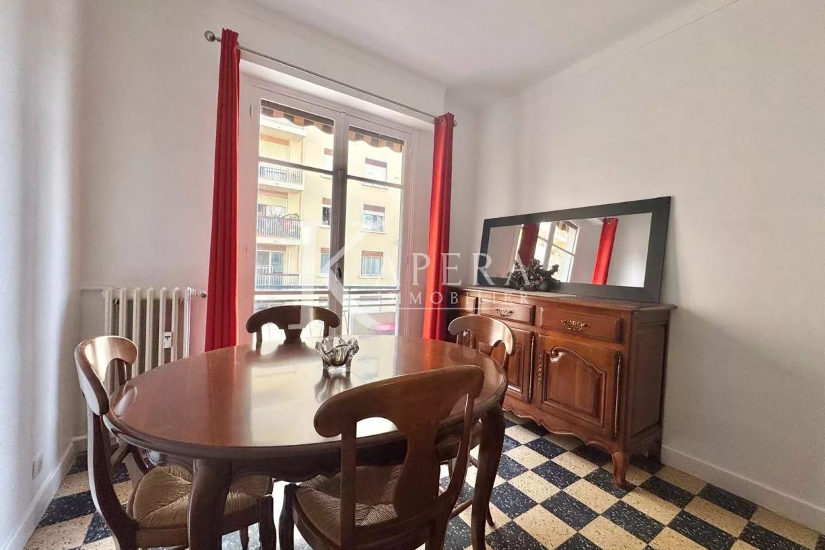 LOCATION MEUBLEE 3P TRAVERSANT 57M² - NICE RIQUIER - BALCON - CAVE