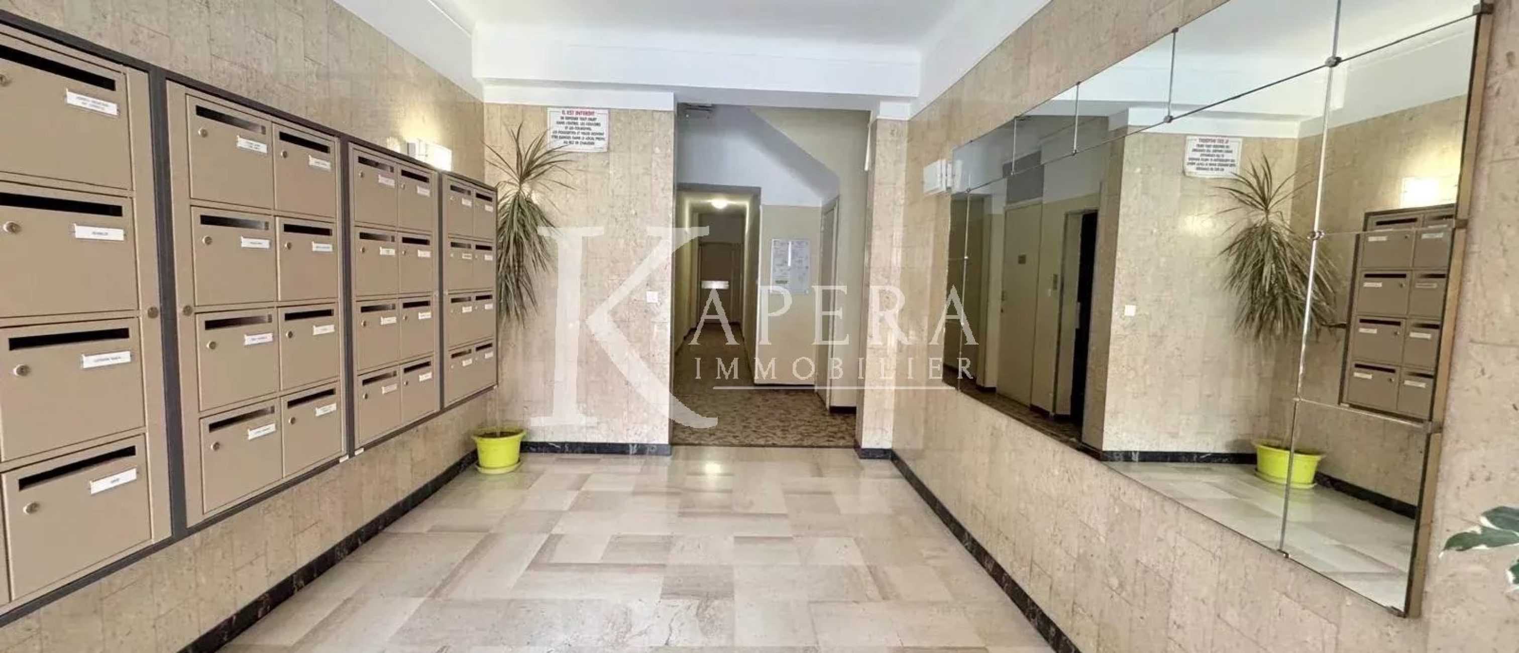 LOCATION MEUBLEE 3P TRAVERSANT 57M² - NICE RIQUIER - BALCON - CAVE