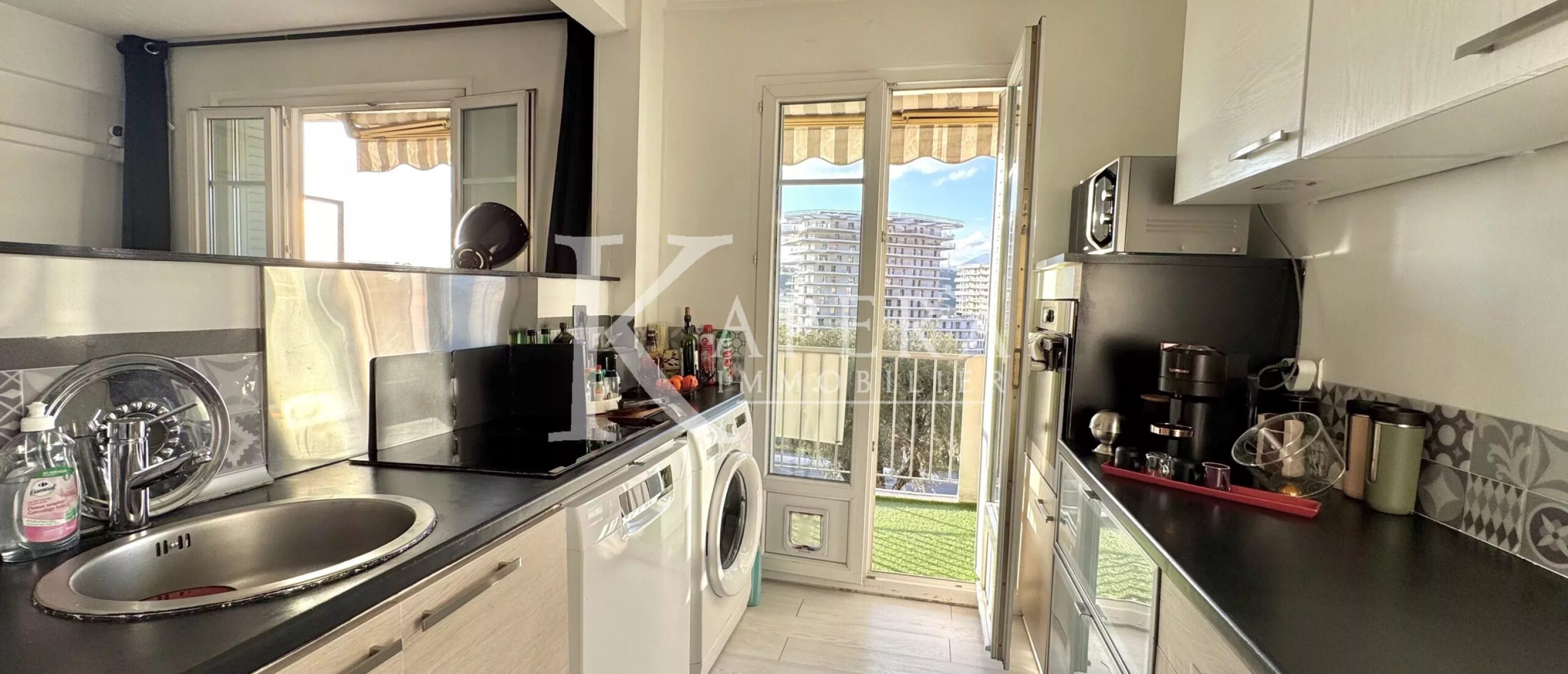 VENTE 58M2 NICE ST MARGUERITE - BALCONS - GARAGE - CAVE