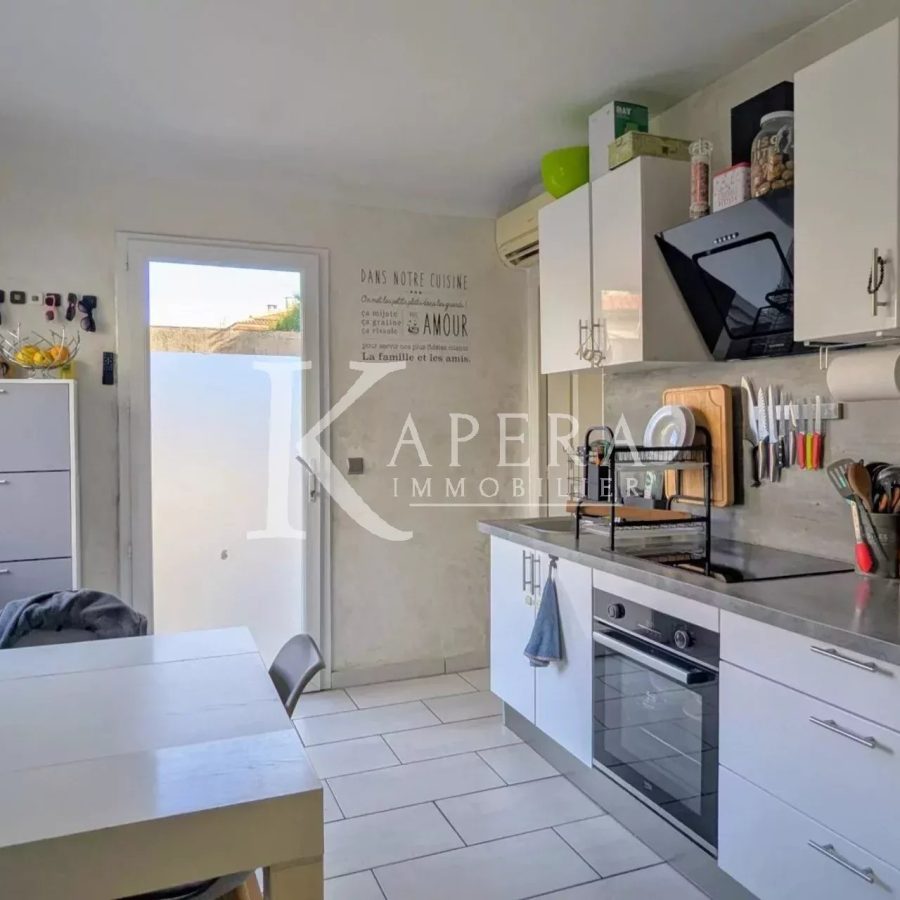 VENTE 5P 180M2 - ST LAURENT DU VAR/GARE - REZ DE JARDIN