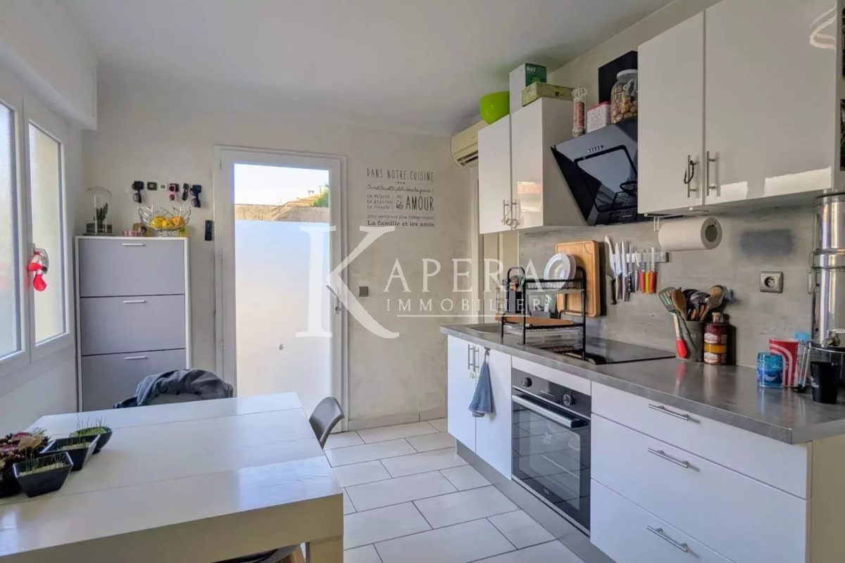 VENTE 5P 180M2 - ST LAURENT DU VAR/GARE - REZ DE JARDIN