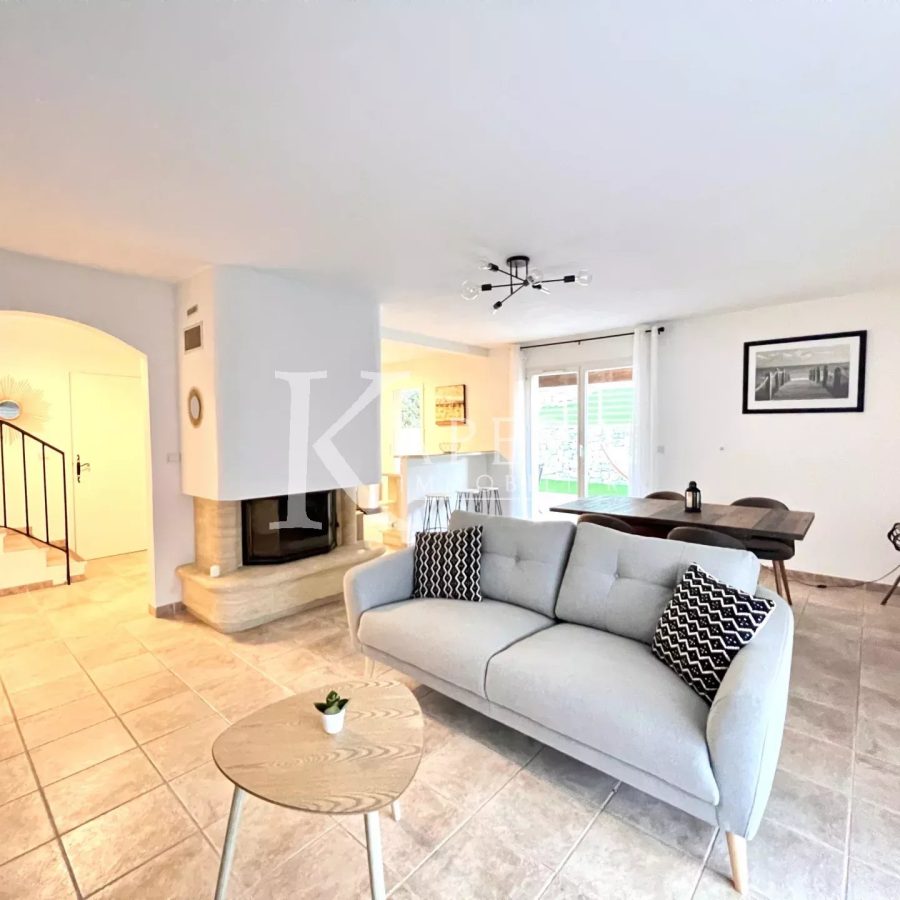 LOCATION VILLA 5P- VALBONNE-PISCINE