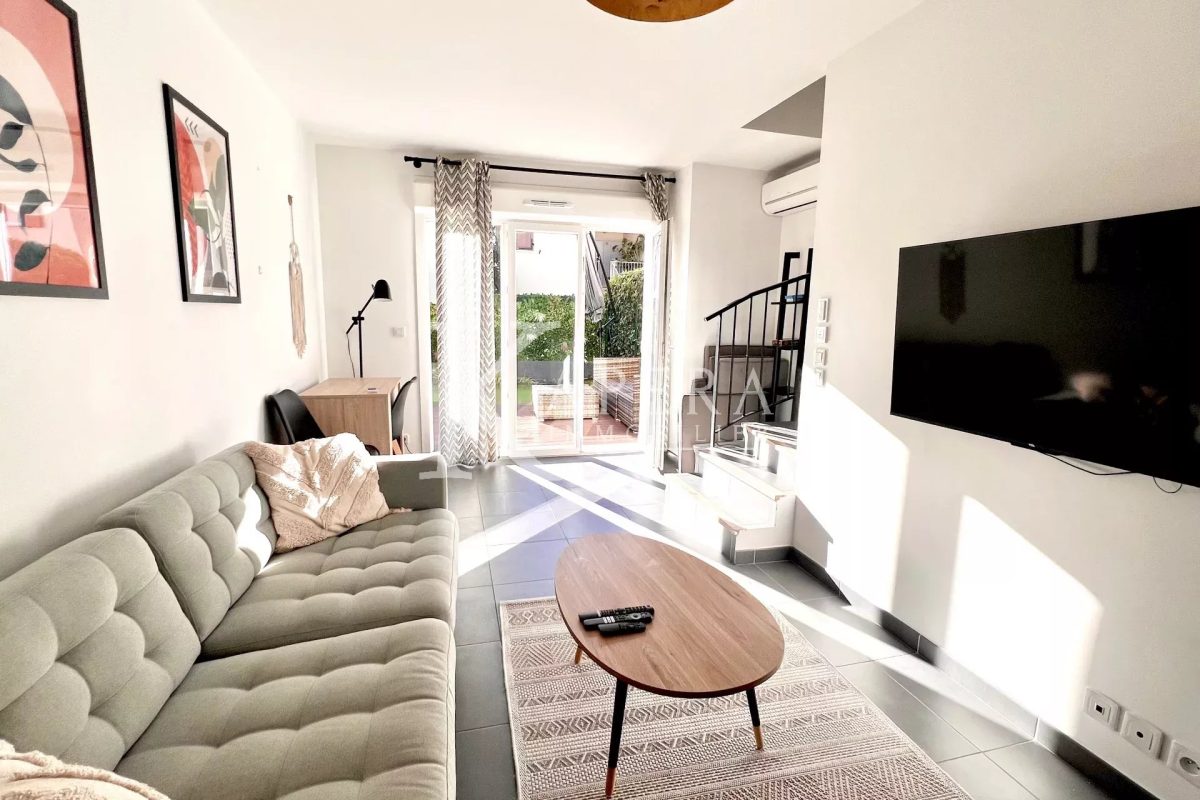 LOCATION MAISON 4P - VILLENEUVE LOUBET - TERRASSE 20M2 - PARKING