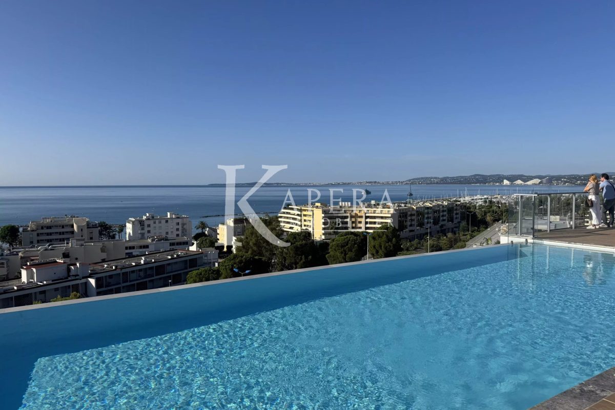 VENTE 3P 67M2 - SAINT LAURENT DU VAR/PORT - PARKINGS - TERRASSE