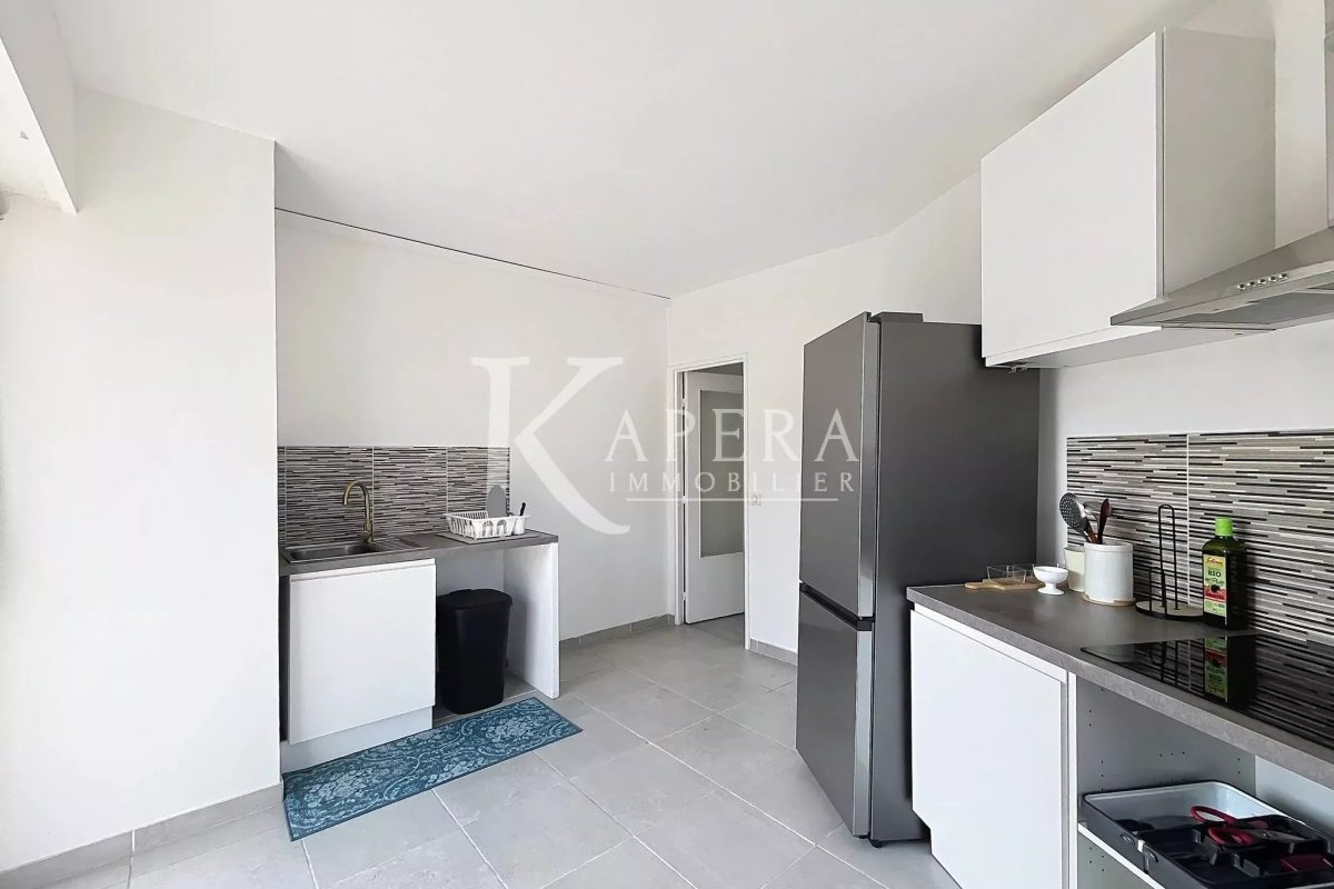 VENTE 2P 62M2 - CAGNES SUR MER CENTRE - BALCON