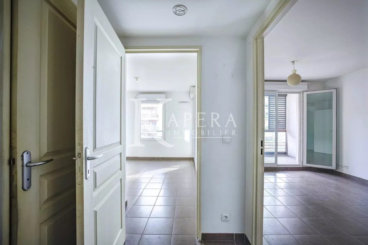 VENTE 2P 37,27M2 - CROS DE CAGNES - PARKING - TERRASSE