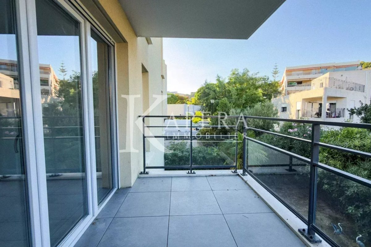 VENTE 2P 45M2 - CAGNES SUR MER/VAL FLEURI - TERRASSE