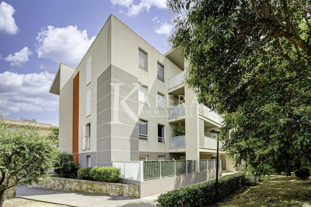 VENTE 3P 58M2 - CAGNES SUR MER / SAINT JEAN - GARAGE - TERRASSE