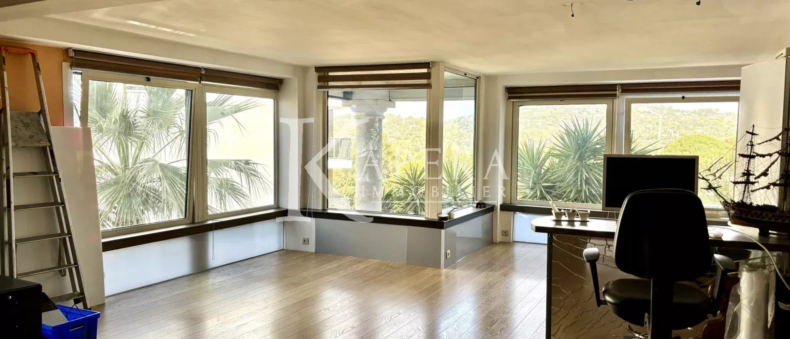 VENTE MURS PROFESSIONNELS - APPARTEMENT - LE CANNET