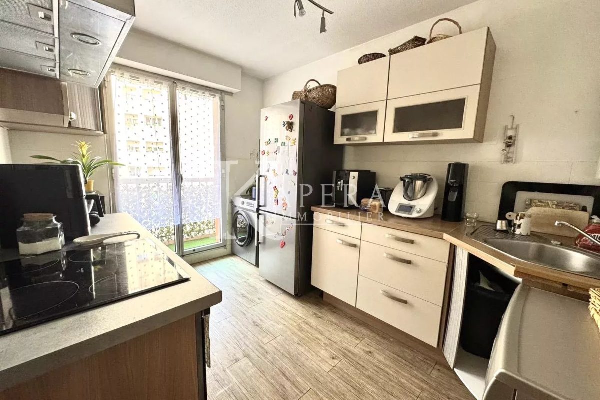 VENTE 3P 58M2 - NICE MADELEINE - PARKING - TERRASSE - CAVE