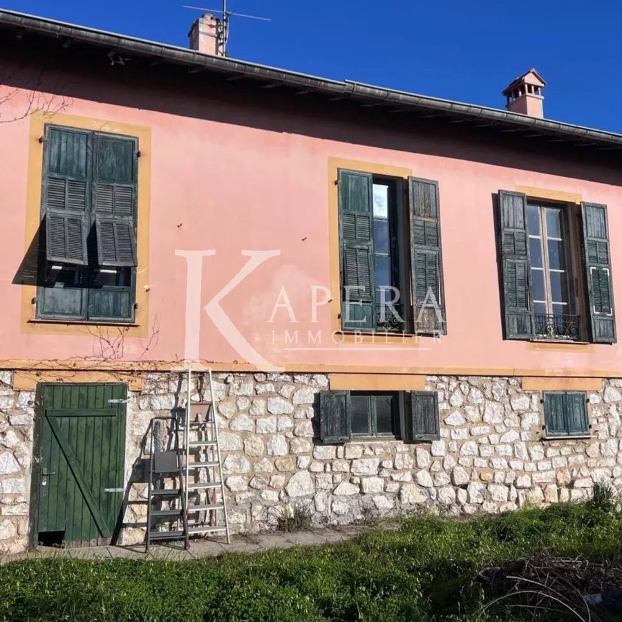 VENTE MAISON FAMILIALE 6P 163M2 - CAGNES SUR MER/ BREGUIERES - BEAU TERRAIN - CALME