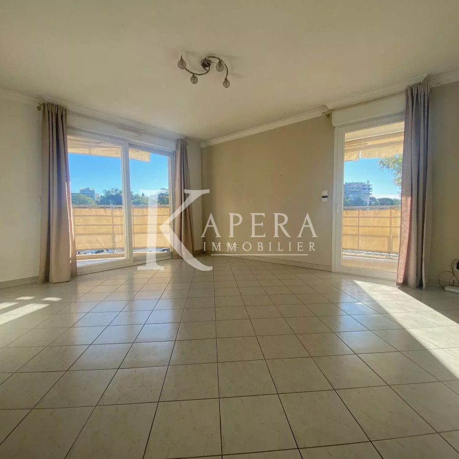 VENTE 3P 71M2 - CENTRE CAGNES SUR MER - TERRASSE - GARAGE