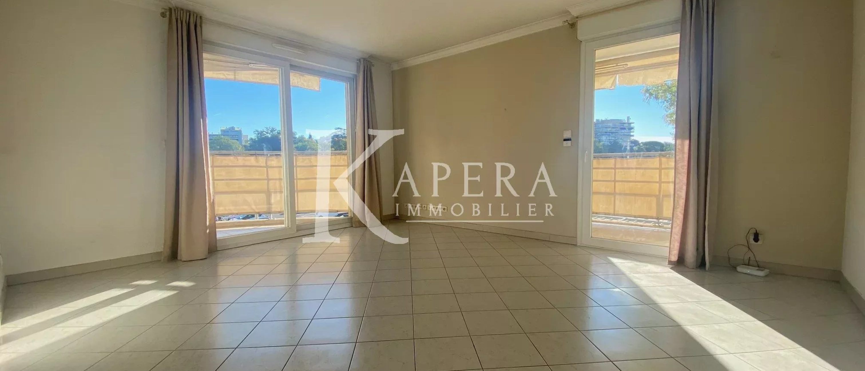 VENTE 3P 71M2 - CENTRE CAGNES SUR MER - TERRASSE - GARAGE