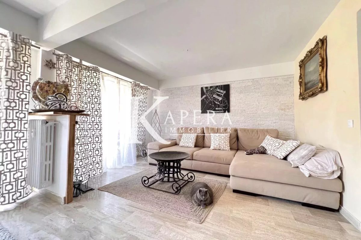 VENTE 2P 64M2 - CANNES CARNOT - TERRASSE - PARKING INTERIEUR