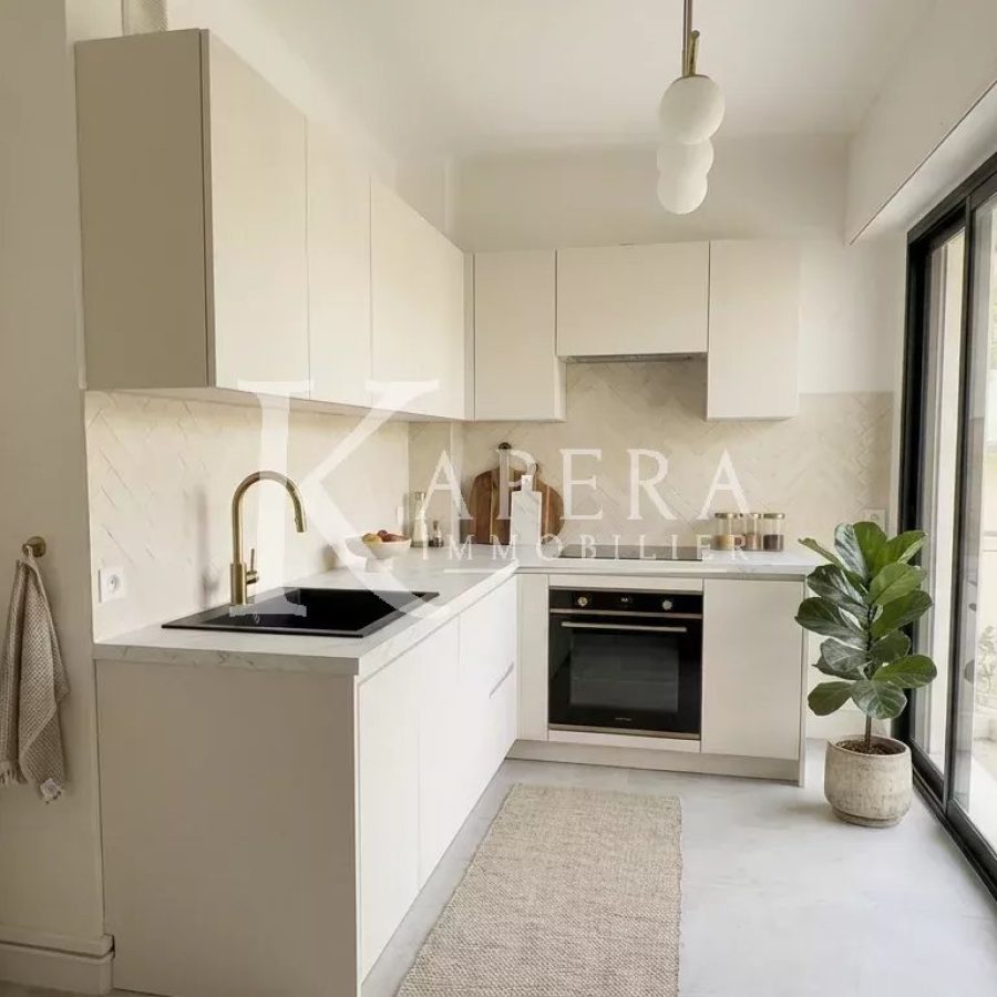 VENTE 3P - NICE MONT BORON- VUE MER - GARAGE - CAVE