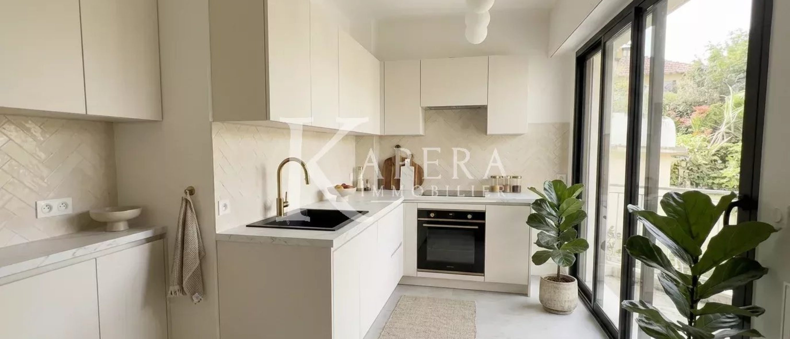 VENTE 3P - NICE MONT BORON- VUE MER - GARAGE - CAVE