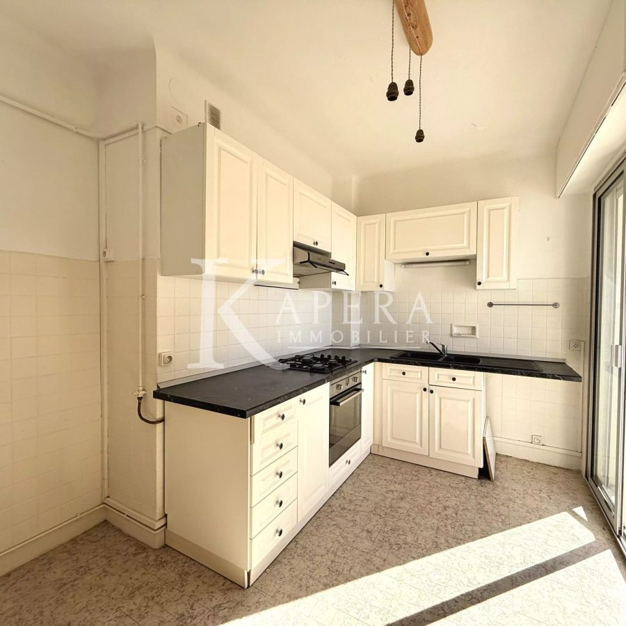 VENTE 3P - NICE MONT BORON- VUE MER - GARAGE - CAVE