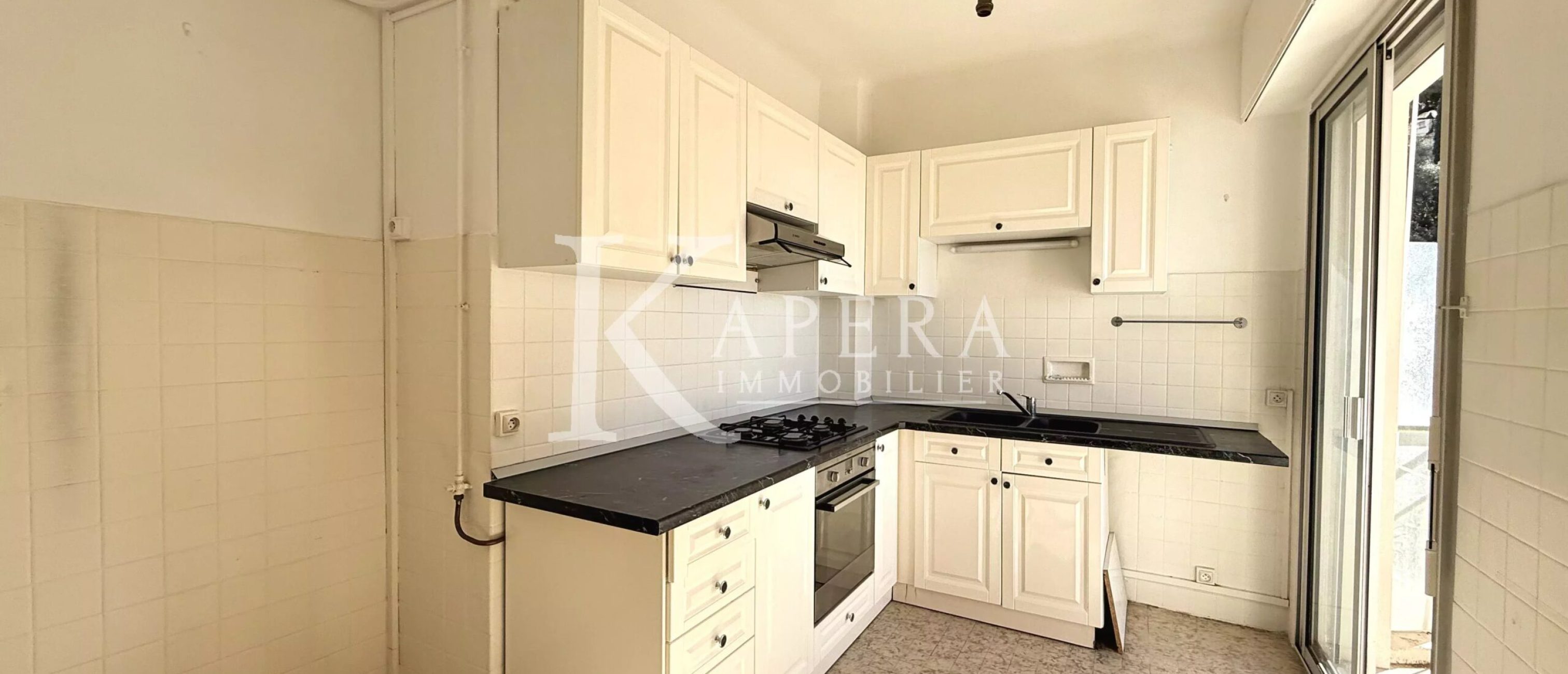 VENTE 3P - NICE MONT BORON- VUE MER - GARAGE - CAVE